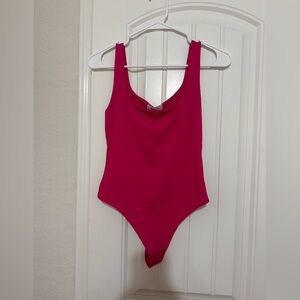 Aritzia bodysuit size M